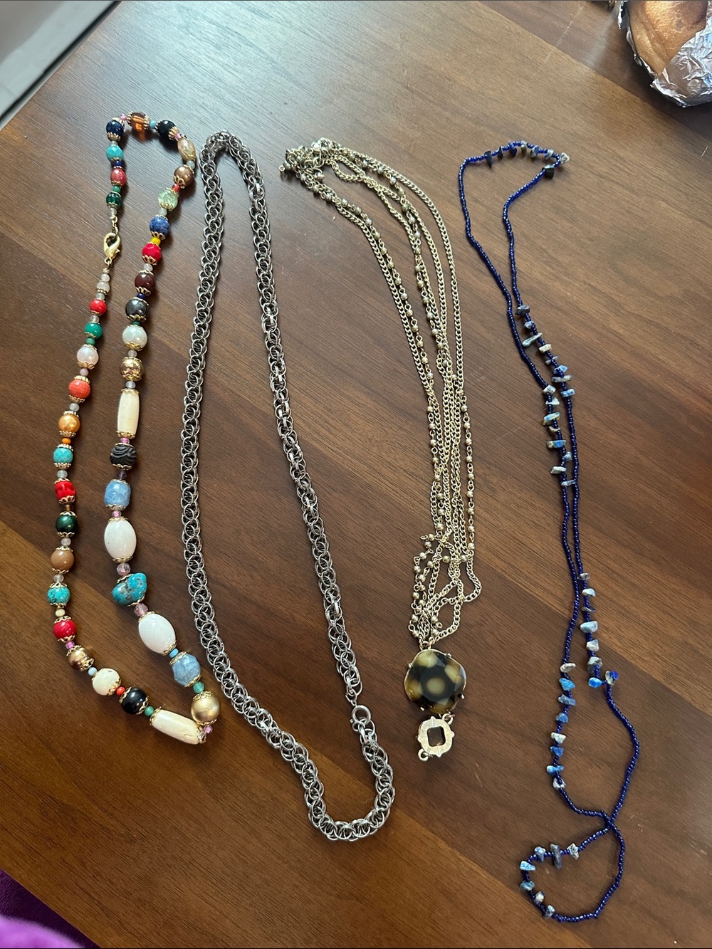VTG Multicolor Beaded Women's Necklaces - Vibrant Mixed Bead Design